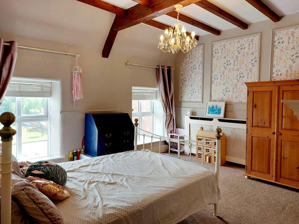 Kiln View Bedroom.jpg