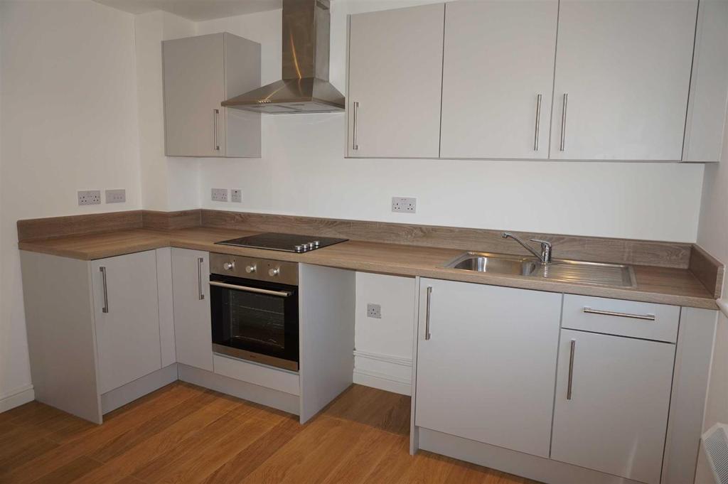 Street, Enderby 2 bed apartment £675 pcm (£156 pw)