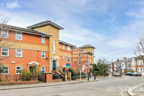 Flat 14, Eliot Court, 2 Tynemouth Road, London, N15 4UD