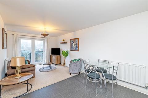 2 bedroom apartment for sale - Grayling Mews, Warrington