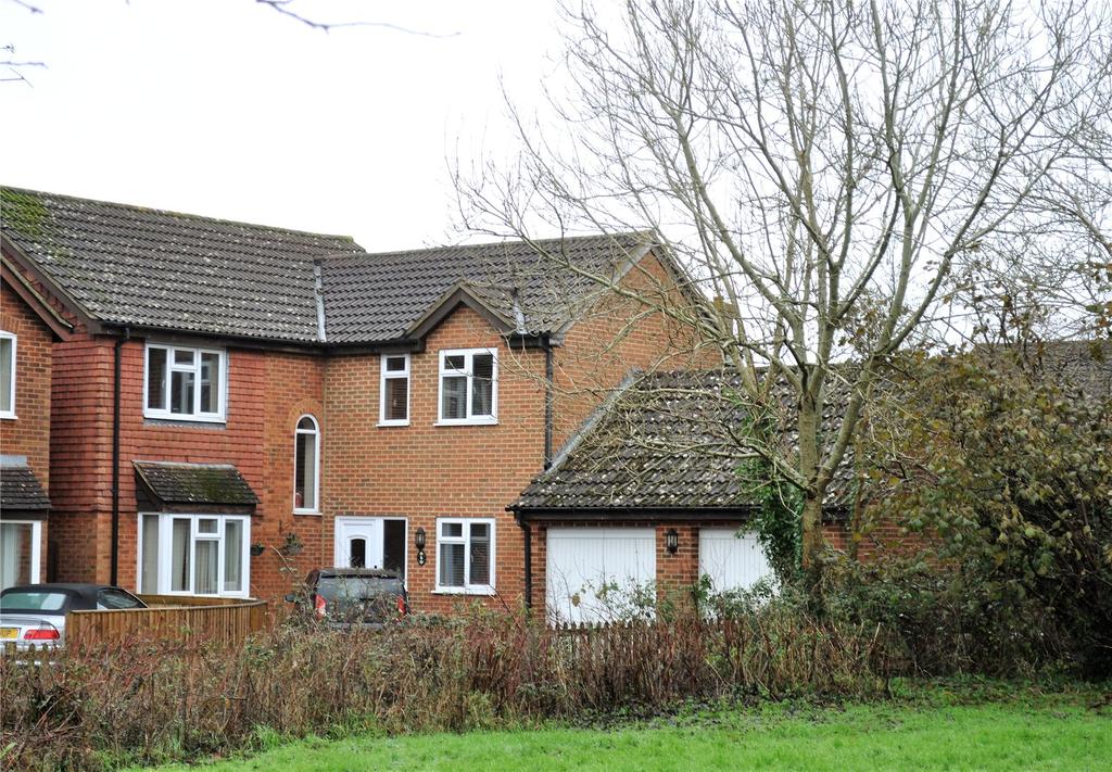 Yarnton Close, Nine Elms, Swindon... 5 bed detached house £450,000