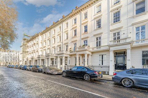 2 bedroom flat to rent, St. Georges Square, Pimlico, London, SW1V