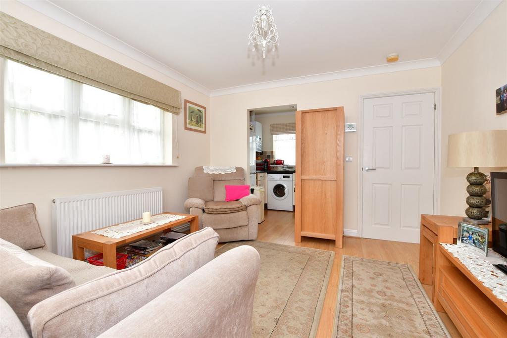 Summerhill Close, Sandown, Isle of Wight 1 bed semi-detached bungalow ...