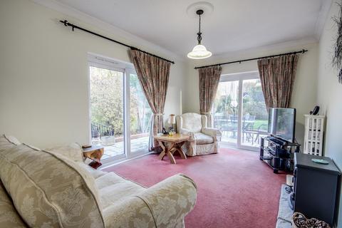 338 Barkham Road, Wokingham, RG41 4DE