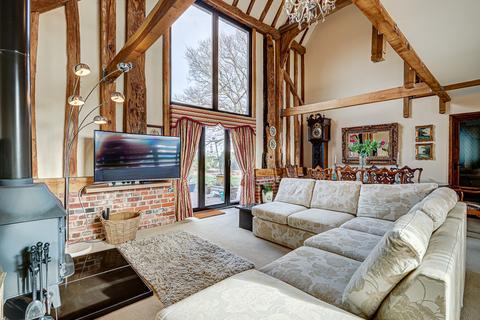 Warren Lodge Clay Lane, St Osyth, Clacton-on-sea, CO16 8HG