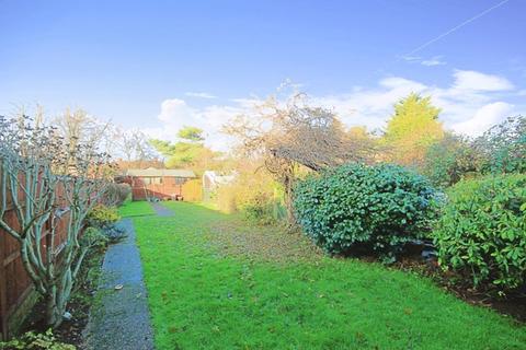 62 Stanley Avenue, Greenford, UB6 8NP