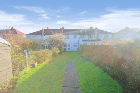 62 Stanley Avenue, Greenford, UB6 8NP