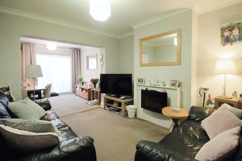 52 Braund Avenue, Greenford, UB6 9JJ