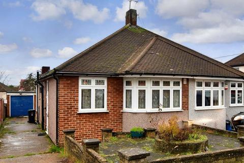 2 bedroom semi-detached bungalow for sale - Caterham Avenue, Ilford, Essex