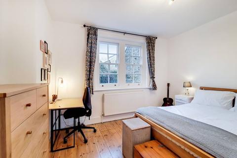 11 Wooler Street, London, SE17 2ED