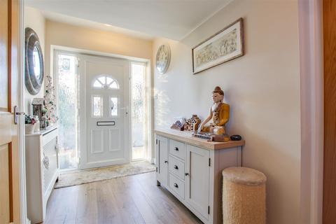 73 Nodes Drive, Stevenage, SG2 8AH