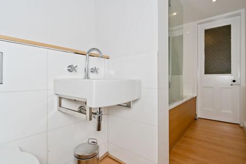 1f1, 21 Viewforth, Edinburgh, EH10 4JD