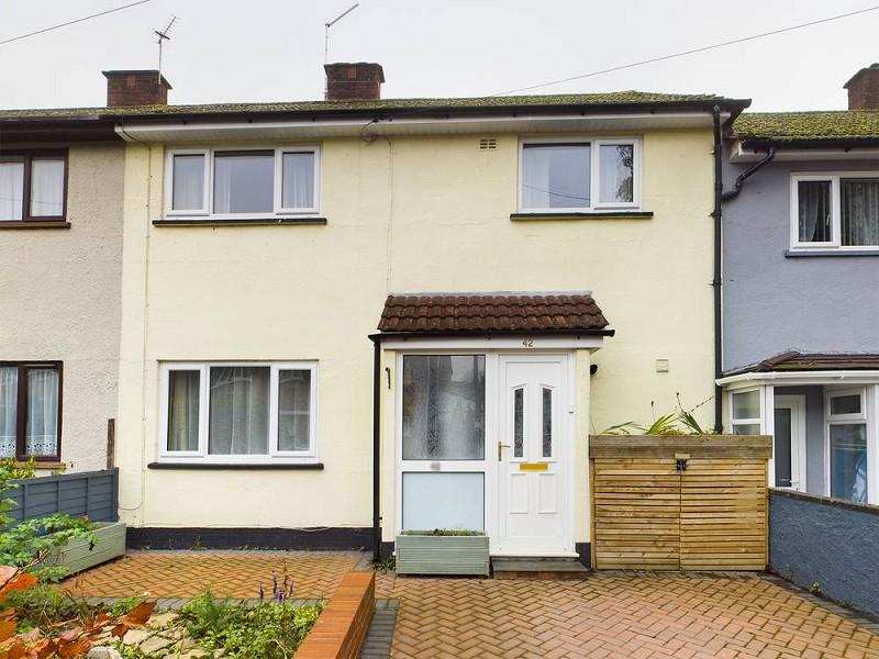 Whitebarn Road, Llanishen, Cardiff. CF14 3 bed terraced house for sale