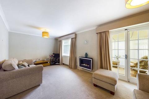4 Buckley Close, Cardiff, CF5 2DF