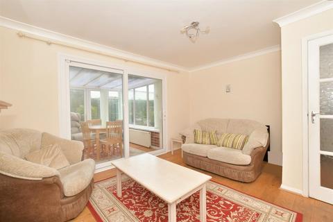 29 Briar Close, Yapton, Arundel, BN18 0ES