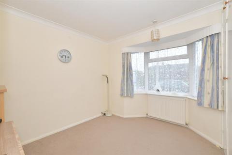 29 Briar Close, Yapton, Arundel, BN18 0ES