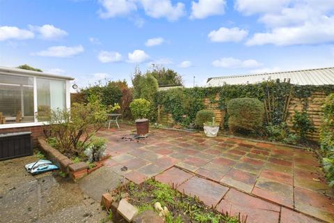 29 Briar Close, Yapton, Arundel, BN18 0ES