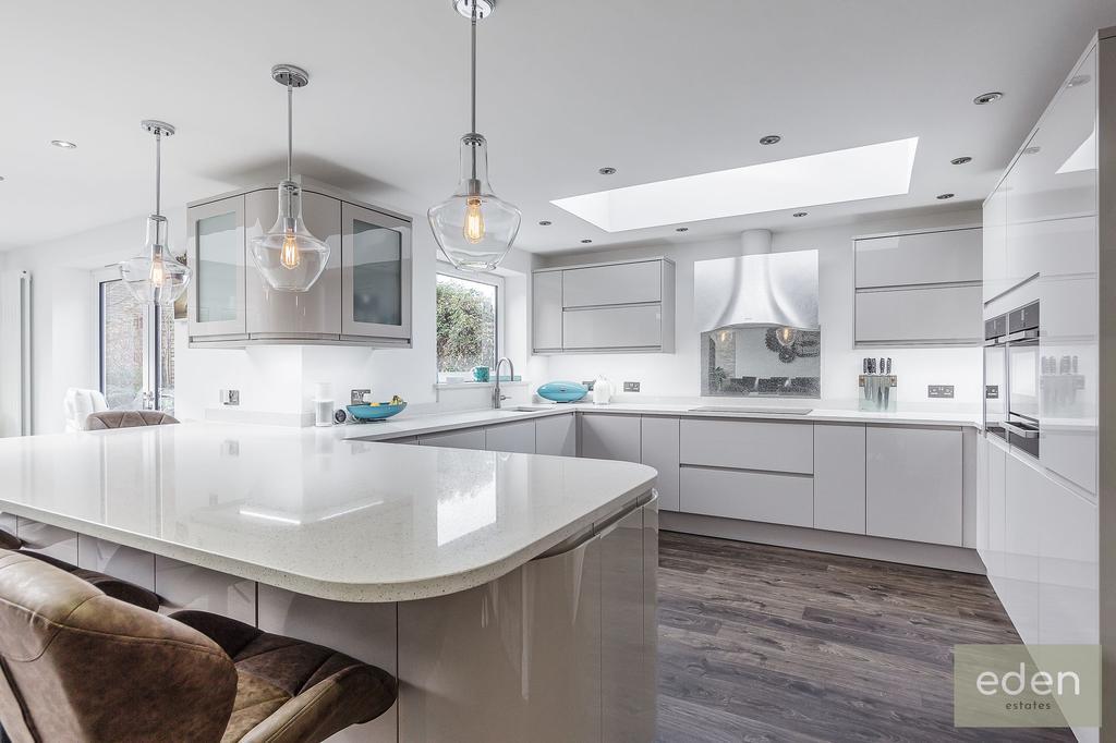 Kitchen/sitting/dining room