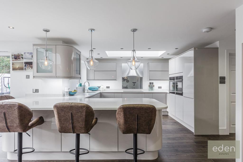 Kitchen/sitting/dining room