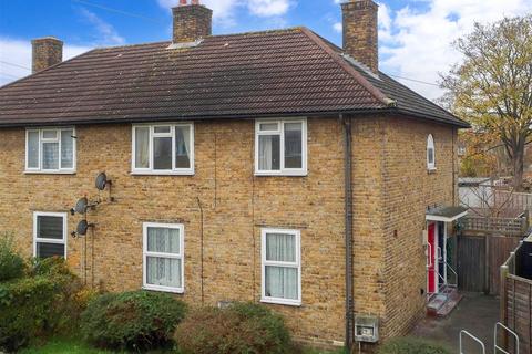 12 Sibton Road, Carshalton, SM5 1LA