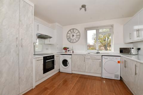 12 Sibton Road, Carshalton, SM5 1LA