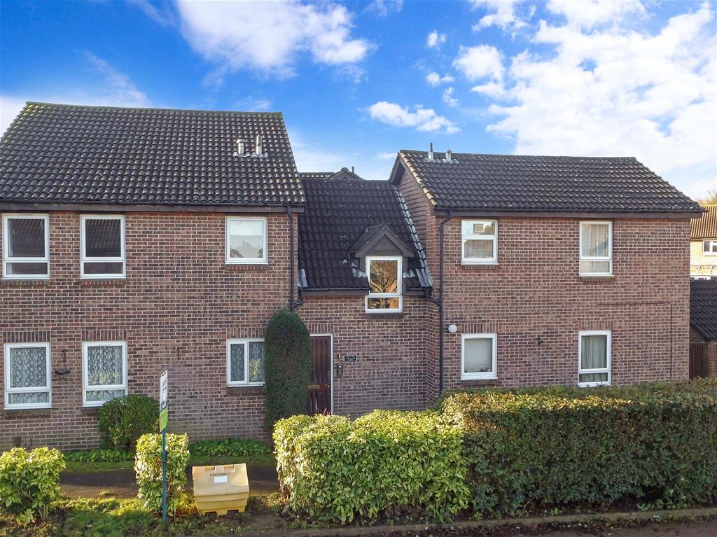 Apeldoorn Drive, Wallington, Surrey Studio £150,000