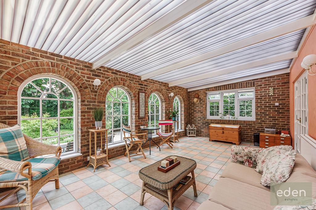 Garden room