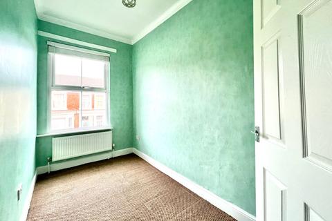 25 Albert Road, Waterloo, Liverpool, L22 8QT