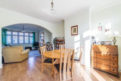 14 Oaklands Close, Bexleyheath, DA6 7AP