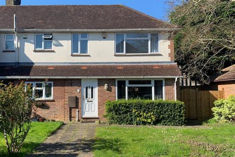 6 Farriers Close, Bovingdon, Hemel Hempstead, HP3 0UL
