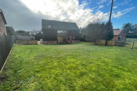 Ivy Barn Beauchamp Lane, Callow End, Worcester, WR2 4UG
