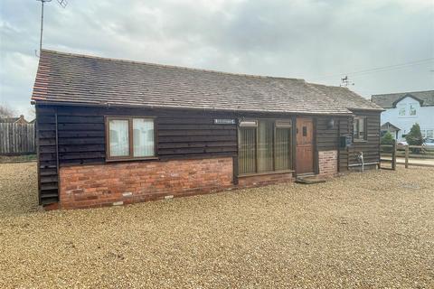 Ivy Barn Beauchamp Lane, Callow End, Worcester, WR2 4UG