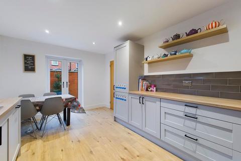167 Ashburnham Road, Northampton, NN1 4RB
