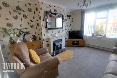 2 Thurnscoe Road, Bolton Upon Dearne, Rotherham, S63 8AG