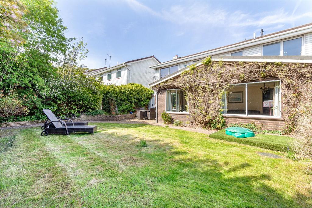 Compton Close Southcrest, Redditch, Worcestershire, B98 4 bed detached