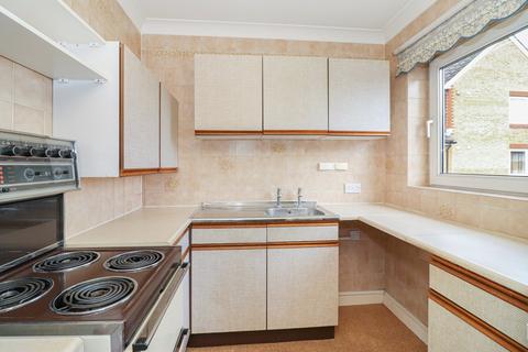 1 bedroom flat for sale - Homemanor House, Cassio Road, Watford, Herts, WD18