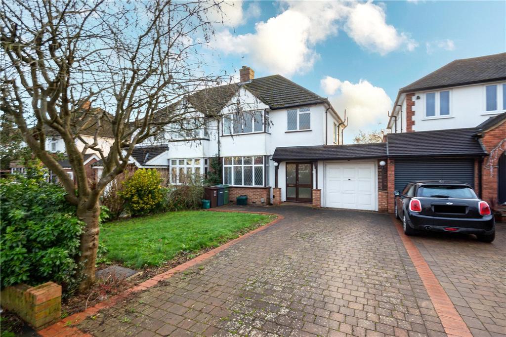 Laburnum Grove, St. Albans 3 bed semidetached house £775,000