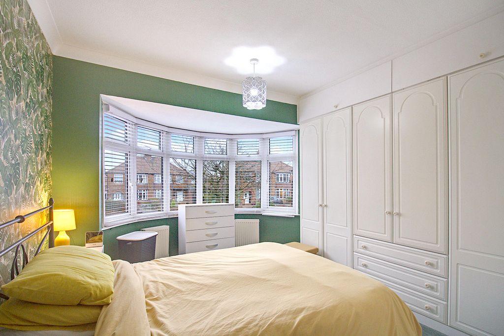 Bedroom 1 (Double)