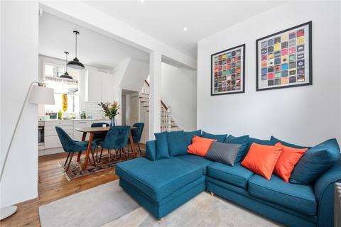 2 bedroom house to rent, Gould Terrace, London, E8