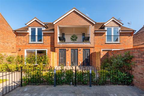 3 bedroom apartment for sale, Sunset Court, High Street, Princes Risborough, Buckinghamshire, HP27