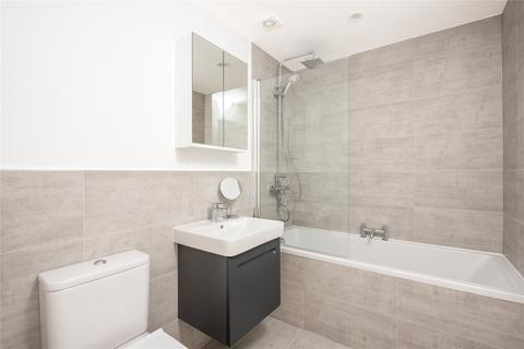 3 bedroom apartment for sale, Sunset Court, High Street, Princes Risborough, Buckinghamshire, HP27