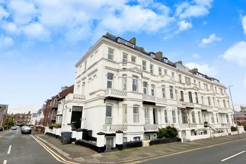 2 bedroom flat for sale, Prince of Wales Terrace, Deal