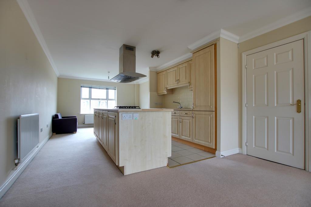 Marshall Square, Southampton 2 bed flat £280,000
