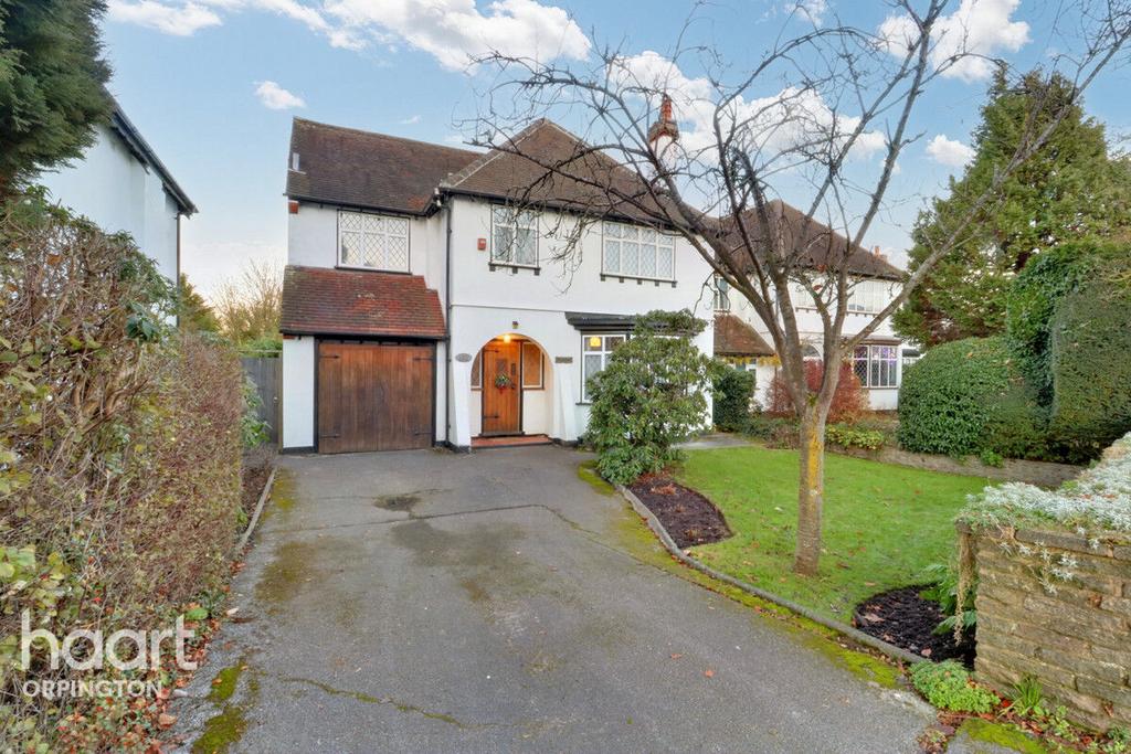 Crofton Road, Orpington 4 bed detached house £900,000