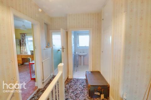 122 Crofton Road, Orpington, BR6 8HZ