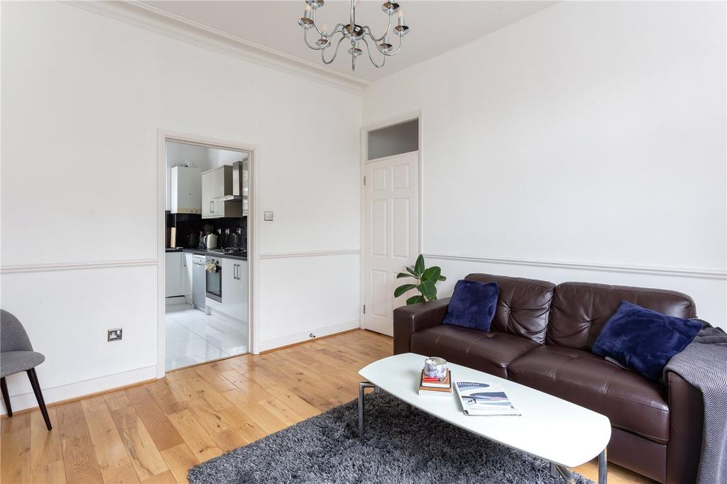 Elmore Street, London, N1 2 bed apartment £2,600 pcm (£600 pw)