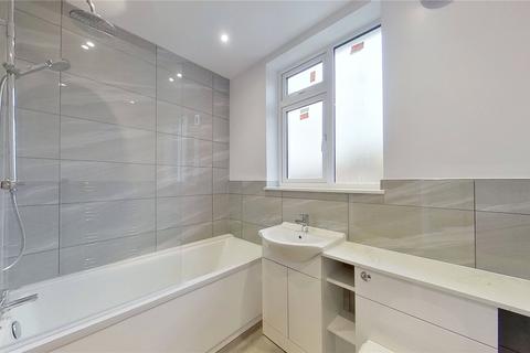 2 bedroom apartment for sale - Station Parade, South Street, Lancing, West Sussex, BN15