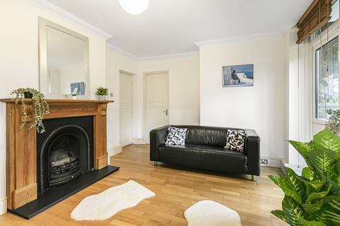 1 bedroom apartment for sale, Kersfield Road, London, SW15