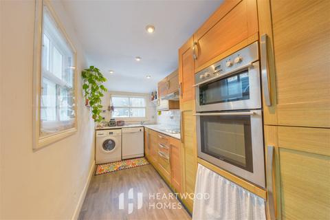 11 Camp Road, St Albans, AL1 5DX