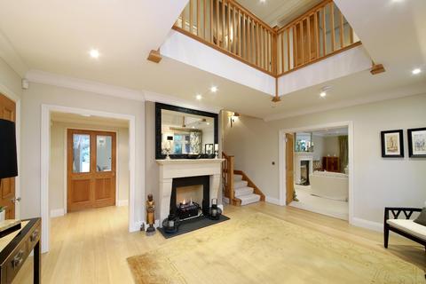 7 bedroom detached house for sale - Burtons Way, Chalfont St. Giles, HP8